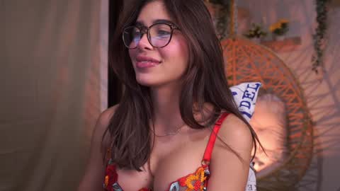 Snapshot of artemia_ chatting on February 3, 2:58 am Amanda online show from February 3, 2:58 am