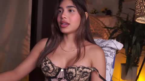 Snapshot of artemia_ chatting on March 3, 2:26 am Amanda online show from March 3, 2:26 am