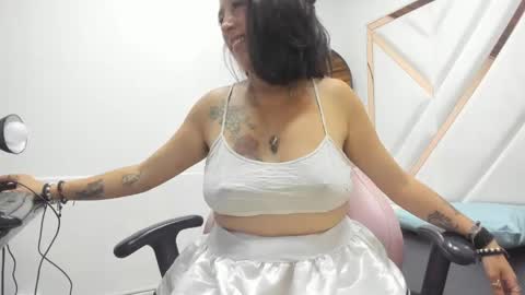artemisa_collins_ online show from June 3, 8:47 pm
