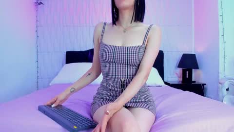 artemisa_leon online show from January 15, 3:11 am