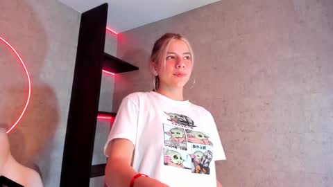 artemisablake online show from January 6, 9:22 pm