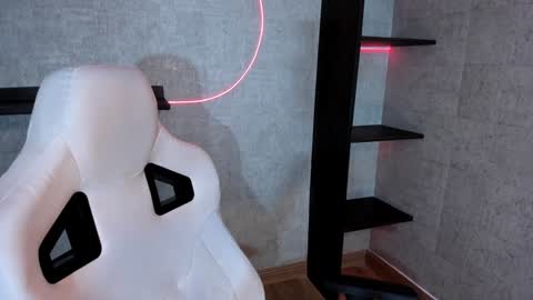 artemisablake online show from January 10, 9:31 pm