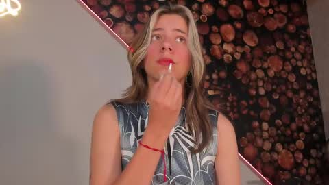 artemisablake online show from February 21, 7:21 pm