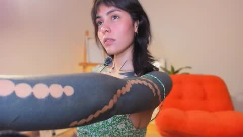 Linda  independent model artgeea online show from April 10, 10:03 pm