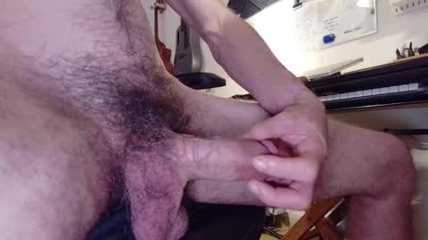 Snapshot of arthturvandalay chatting on November 5, 10:54 pm arthturvandalay online show from November 5, 10:54 pm