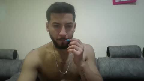 arthur1718 online show from November 15, 4:10 am