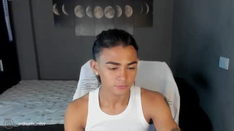 I AM HERE online show from December 3, 6:48 am