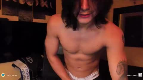 I AM HERE online show from February 28, 1:50 am