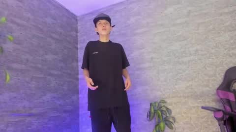 arthurcox_ online show from September 27, 6:13 pm