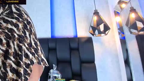 Arthur online show from March 1, 12:17 am