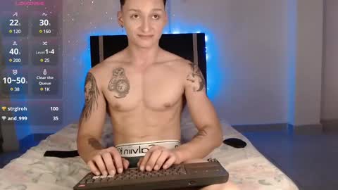 Arthur Phoenix online show from December 31, 8:37 am