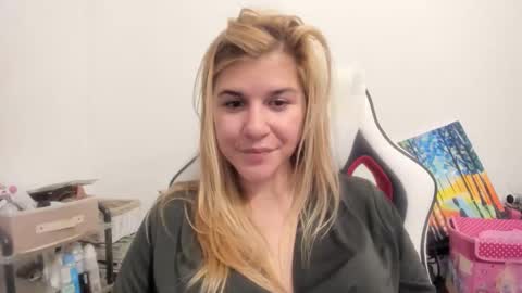 MIA online show from October 23, 9:57 pm