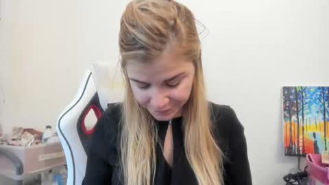 MIA online show from October 26, 10:54 am