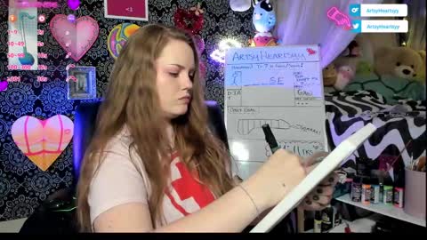 ArtsyHeartsyy online show from February 6, 6:08 am