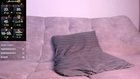 Snapshot of arturguy01 chatting on November 27, 8:22 pm arturguy01 online show from November 27, 8:22 pm