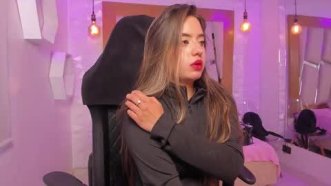 Ary Cooper online show from December 16, 1:05 pm