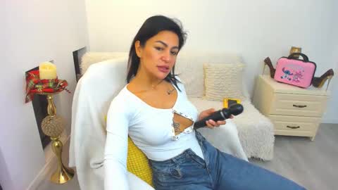 Arya online show from December 1, 7:08 pm