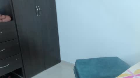 Ana online show from September 12, 4:07 pm