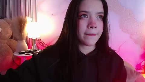 Snapshot of arybutty chatting on February 11, 11:59 am Ary online show from February 11, 11:59 am