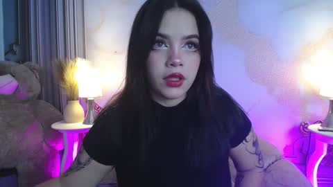 Snapshot of arybutty chatting on February 18, 12:01 pm Ary online show from February 18, 12:01 pm