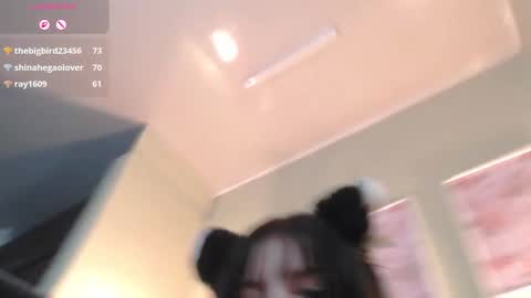 Ary  online show from March 9, 1:37 pm