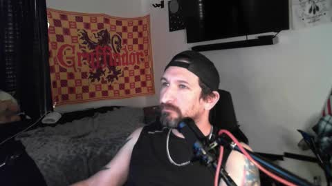 devilPup75 online show from October 11, 1:42 pm