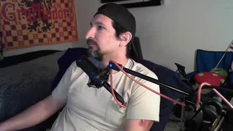 devilPup75 online show from October 24, 8:00 am