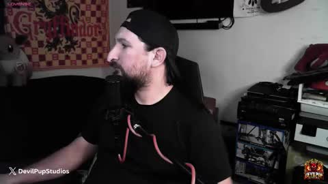 devilPup75 online show from January 17, 9:07 pm