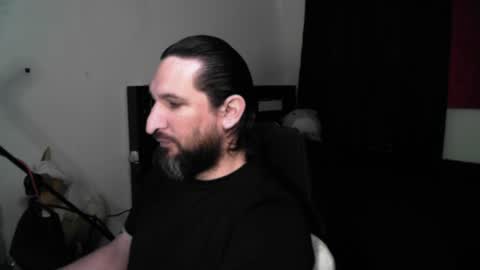 Snapshot of asanator101 chatting on May 18, 11:10 pm devilPup75 online show from May 18, 11:10 pm