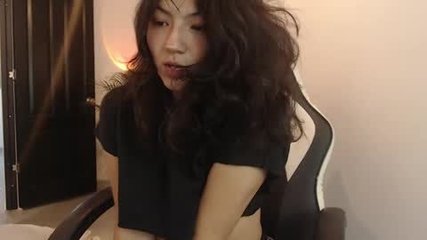 Snapshot of asaray_t chatting on May 20, 12:50 am Saray online show from May 20, 12:50 am