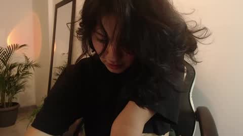 Snapshot of asaray_t chatting on May 30, 1:03 am Saray online show from May 30, 1:03 am