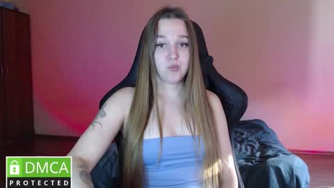 Snapshot of asela_dioli chatting on September 29, 3:06 pm Kristi your good friend with benefits online show from September 29, 3:06 pm