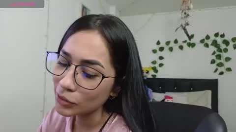 Asena online show from November 27, 5:37 pm