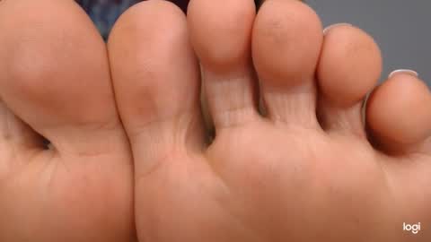 ashley online show from February 13, 5:05 am