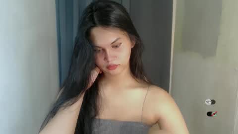 Snapshot of ash_sexdoll chatting on January 8, 5:32 am ASH online show from January 8, 5:32 am