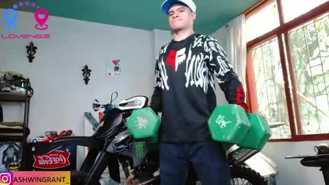 ash_wingrant online show from April 20, 2:20 pm