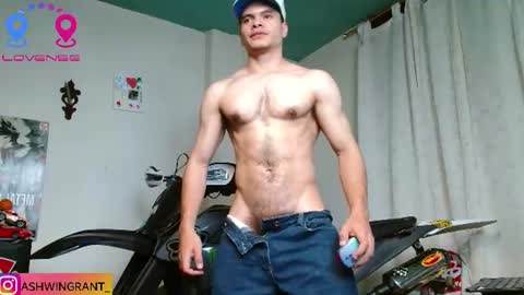 ash_wingrant online show from June 22, 11:46 pm