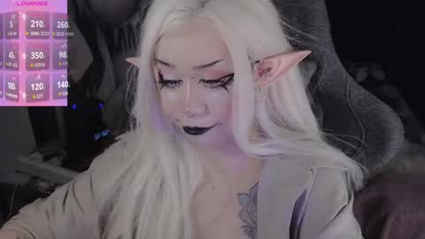 Sasha next stream December 4st  at  0000- 0030 am German time online show from December 18, 11:11 pm