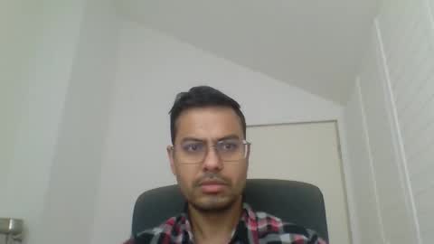 asharma1984xyz online show from March 9, 9:13 am