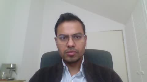 asharma1984xyz online show from April 2, 8:12 am