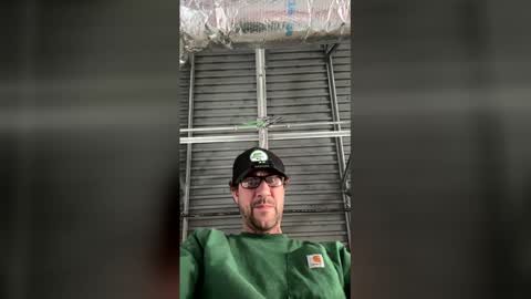 Snapshot of asharp3333 chatting on February 24, 8:18 pm asharp3333 online show from February 24, 8:18 pm