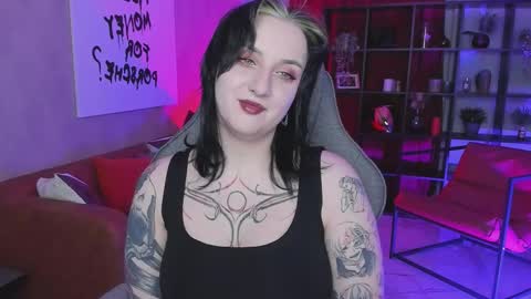 Snapshot of asheluck chatting on October 12, 10:31 pm AshleyAshe online show from October 12, 10:31 pm