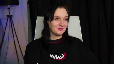 Snapshot of asheluck chatting on February 25, 11:25 pm AshleyAshe online show from February 25, 11:25 pm