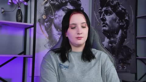 Snapshot of asheluck chatting on March 6, 1:46 am AshleyAshe online show from March 6, 1:46 am