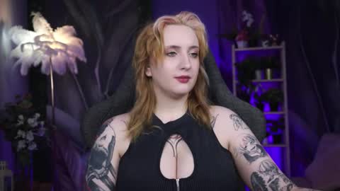 Snapshot of asheluck chatting on April 29, 2:26 am AshleyAshe online show from April 29, 2:26 am