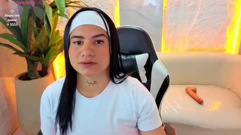 Snapshot of ashely_tp chatting on February 18, 9:00 pm Ashely tp 1430-2100 online show from February 18, 9:00 pm