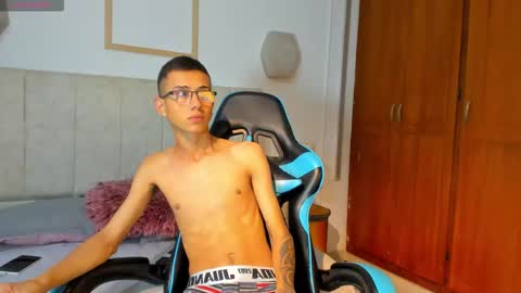   Asher  online show from January 6, 1:48 pm