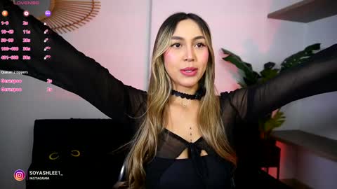 Nay online show from December 5, 6:26 pm