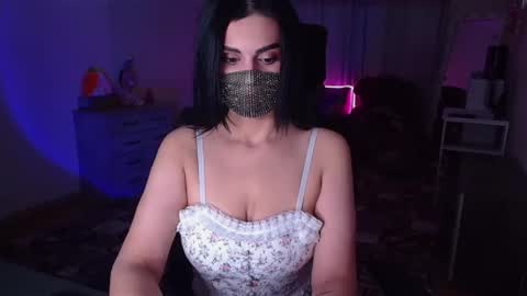 Snapshot of ashley__cooper__ chatting on December 15, 4:07 am Yasmina online show from December 15, 4:07 am