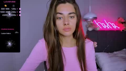 Ashley online show from November 11, 3:34 pm